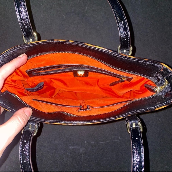 Anne Klein Tortoise Shell Tote - Picture 4 of 8